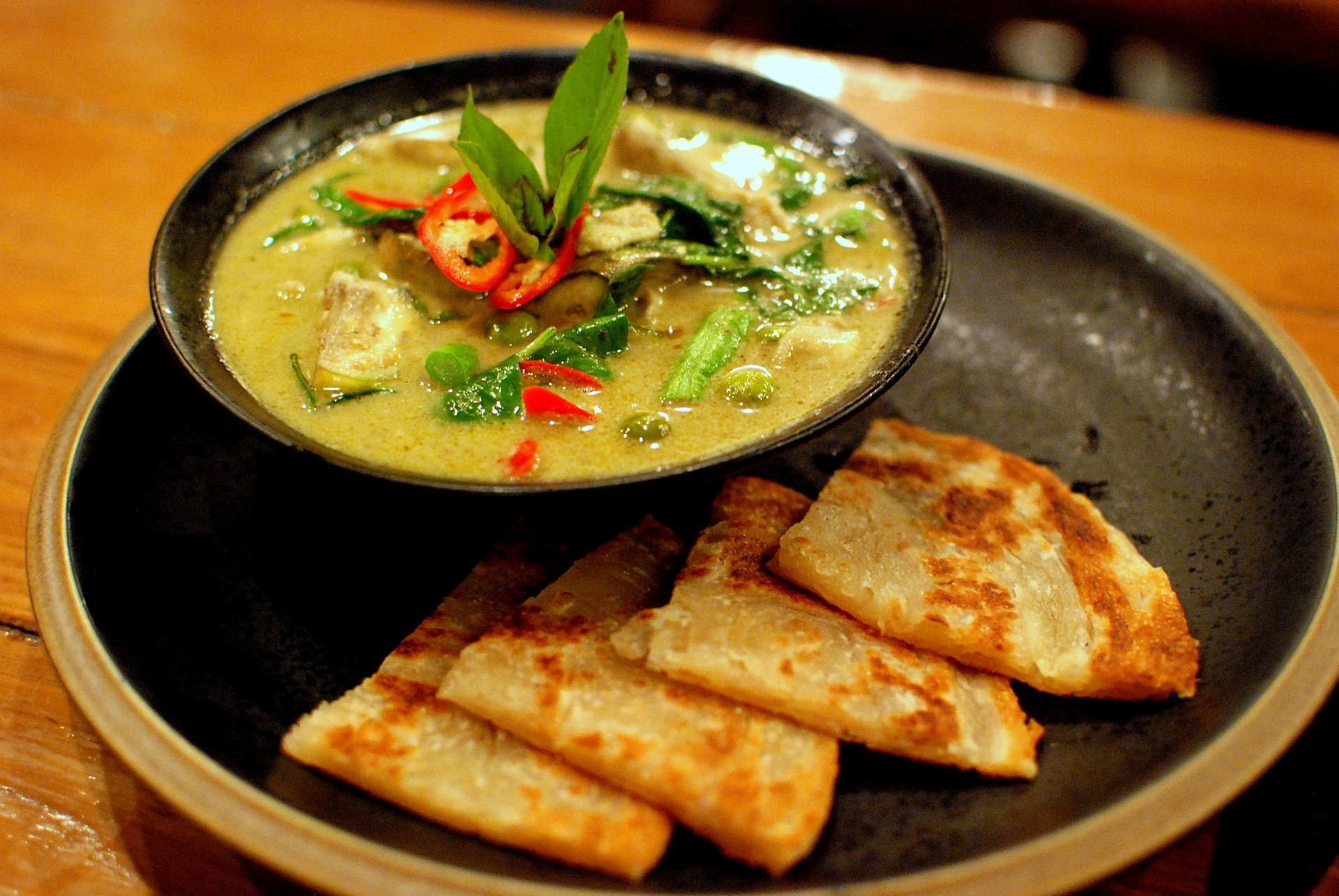 Gaeng Keow Wan Gai